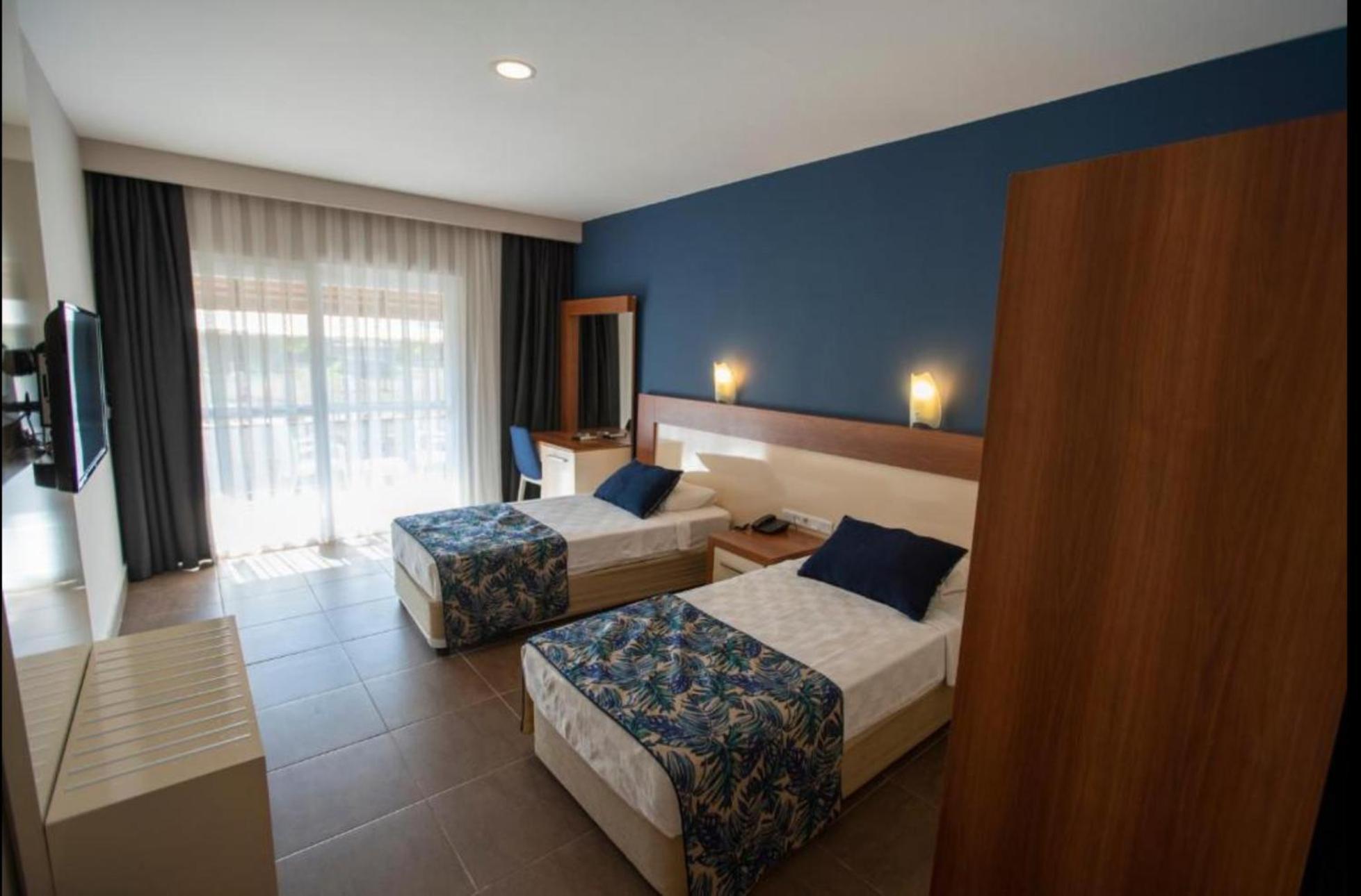 Mir'Amor Garden Resort Hotel Antalya Bagian luar foto